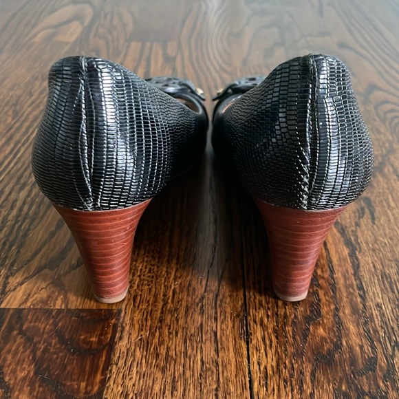 Tory Burch Sally Peep Toe Wedge Pump - Picture 6 of 7